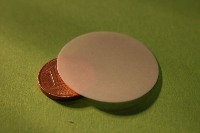Solid electrolyte based on glass ceramic. Mechanically ground to a thickness of approx. 160 µm. Solid electrolyte based on glass ceramic. Mechanically ground to a thickness of approx. 160 µm.